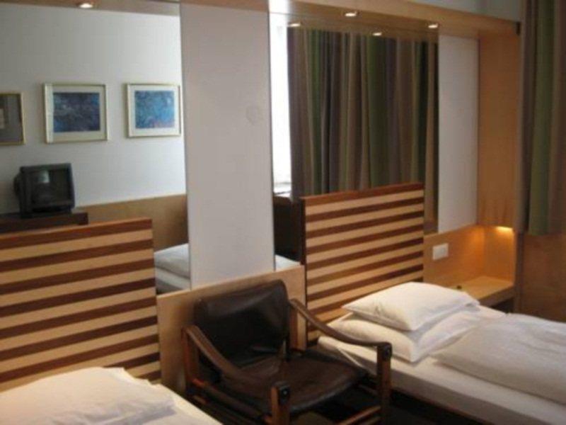 City Hotel Linz Exterior foto